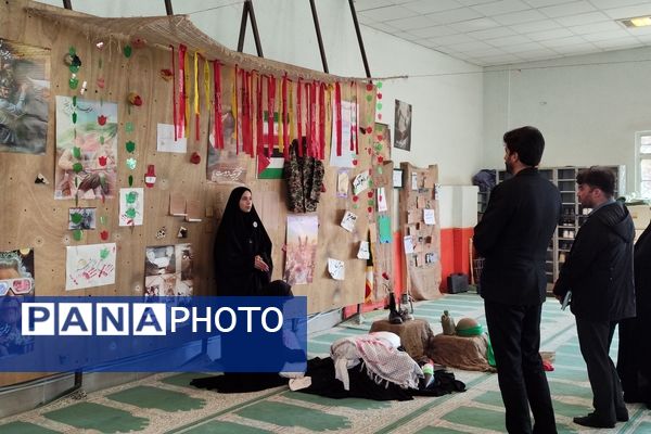 افتتاح نمایشگاه مدرسه انقلاب دبیرستان بهارآزادی 