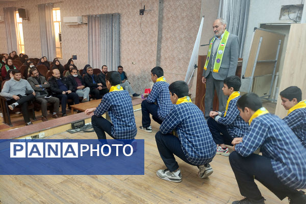 کارگاه توانمند‌سازی مربیان پیشتاز ناحیه 4 شیراز و آموزش مهارت‌های تشکیلاتی 