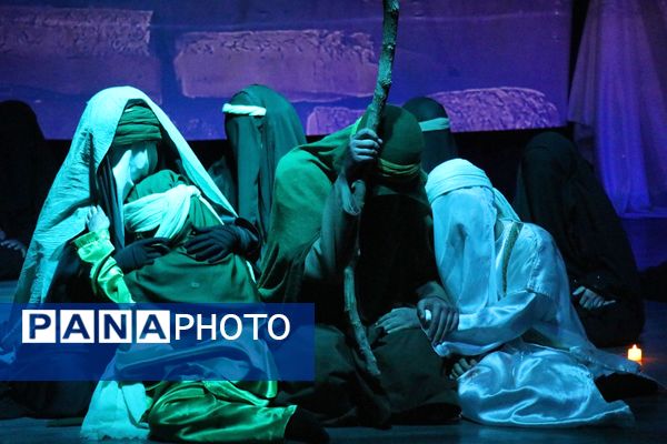 اجرای نمایش آیینی سرگذشت در مشهد