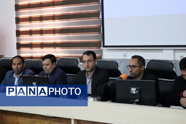 گردهمایی تخصصی مدیران مدارس ابتدایی شهرستان راز و جرگلان با معاون آموزش ابتدایی اداره‌کل استان و روسای ادارات