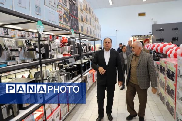 افتتاح نمایشگاه لوازم خانگی سازمان دانش‌آموزی آذربایجان شرقی 