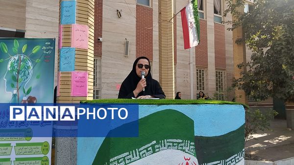 هفته سلامت روان در مدرسه هوشیار ناحیه ۱ مشهد 