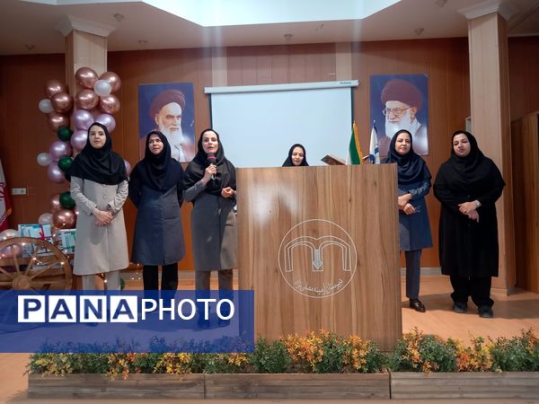 جشن جوانه ها باشور و شوق دانش آموزان در دبیرستان آرمینه مصلی نژادمشهد