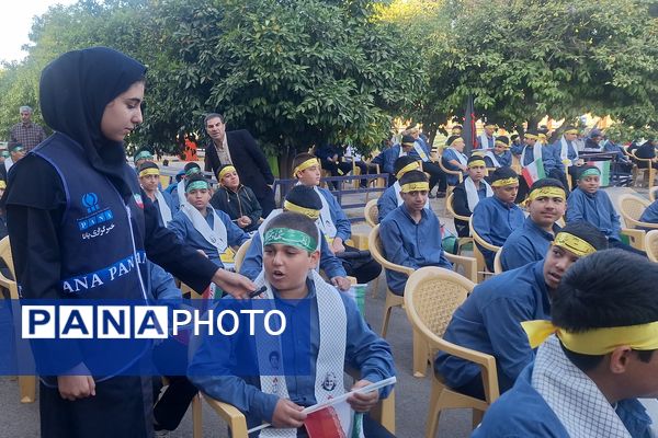 زنگ بیداری و استکبارستیزی دانش آموزان در مدارس شیراز 