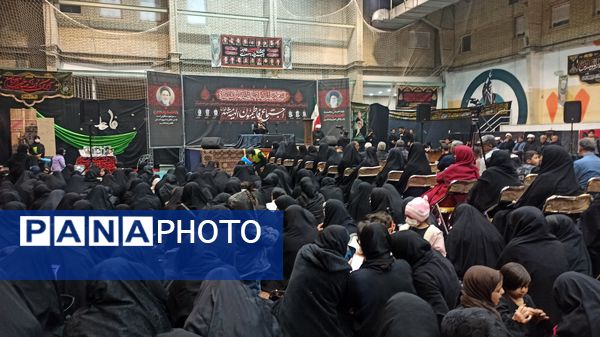 اجتماع عظیم فاطمیون در سالن شهدای شهرداری مشهد مقدس 