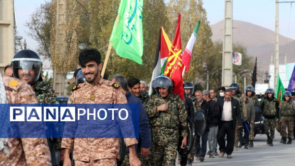 نمایش اقتدار بسیجیان در نورآباد به‌مناسبت هفته بسیج مستضعفین