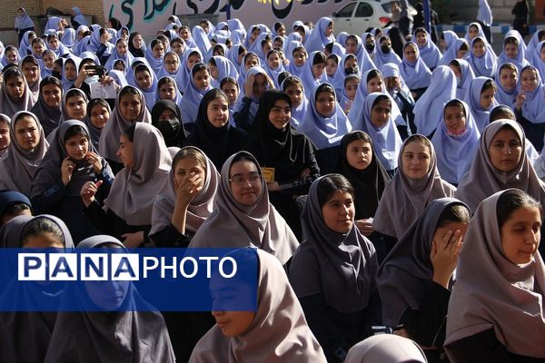 انتخابات  همیار مشاور در مدرسه نشاط بهارستان دو