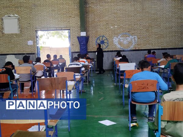 برگزاری آزمون ورودی مدارس تیزهوشان مقطع متوسطه اول در فاروج