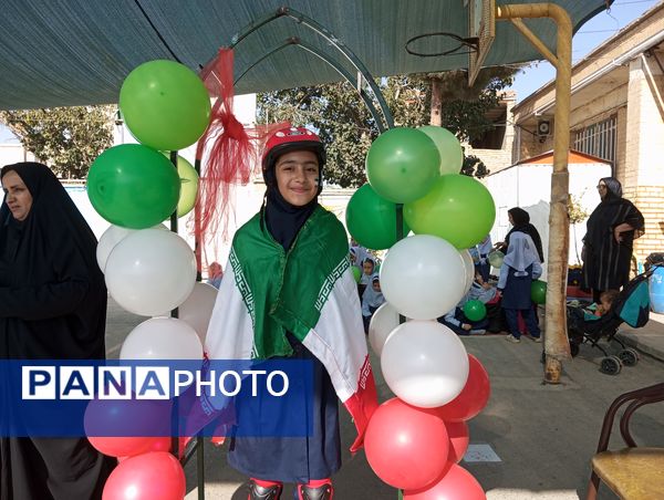 المپیاد ورزشی در دبستان ناهید نخودی