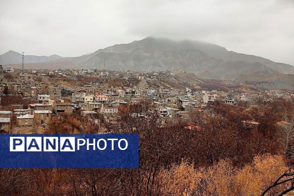 چهره شفاف و دل انگیز شهربارنیشابور با بارش  باران پاییزی  