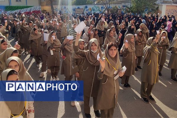 انتخابات شورای دانش‌آموزی در تمام مدارس شهرستان ملارد 