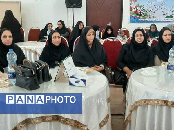 مراسم بزرگداشت روز معلم در میناب 