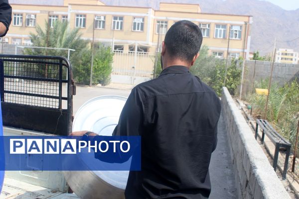 موکب پذیرایی مدافعان حریم ولایت در حاجی‌‌‌آباد