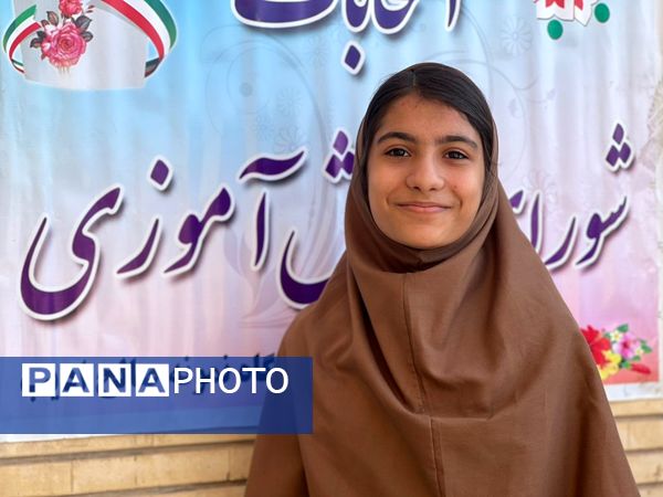 انتخابات پرشور شورای دانش‌آموزی در مدرسه صالح ادیب