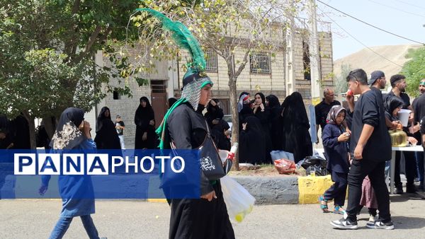سوگواری روز عاشورا در شهر کهک قم