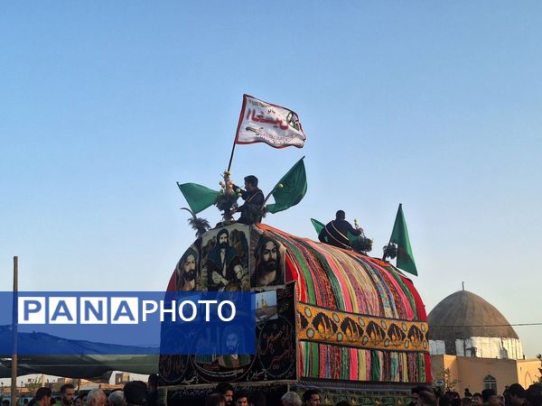شکوه نخل‌گردانی در گناباد؛ تصویری از عشق و ارادت در محرم
