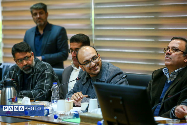 نشست صمیمانه وزیر آموزش و پرورش با مدیران مدارس