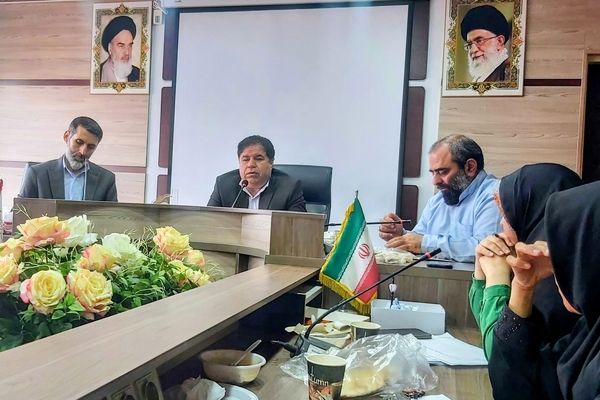 تربیت از آموزش جدا نیست و همه ما معلمان تربیتی هستیم