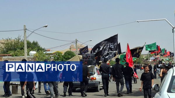سوگواری روز عاشورا در شهر کهک قم