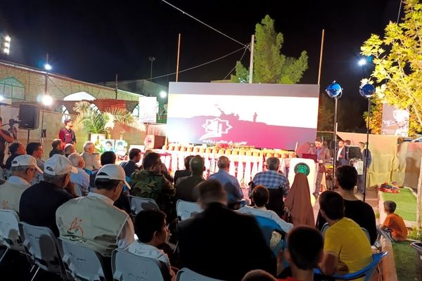 گرامیداشت ۲۲ شهید محله فردوسی با تجلی وحدت مردم و مسئولان خلیل آباد 