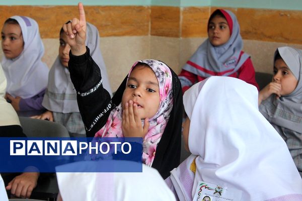 برگزاری مسابقات قرآن‌، عترت ونماز دربهارستان‌دو