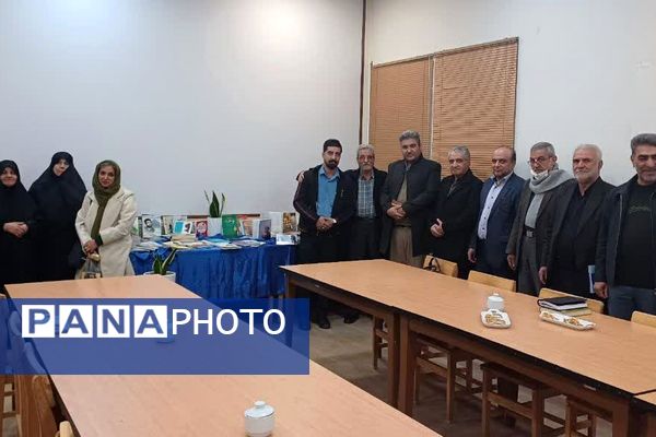 روایت قلم‌های ماندگار؛ پنجمین نشست کتابخوانی پیشکسوتان در پیشوا