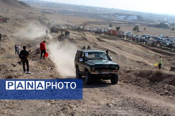 مسابقات اتومبیل‌رانی آفرود بزرگداشت دهه مبارکه فجر