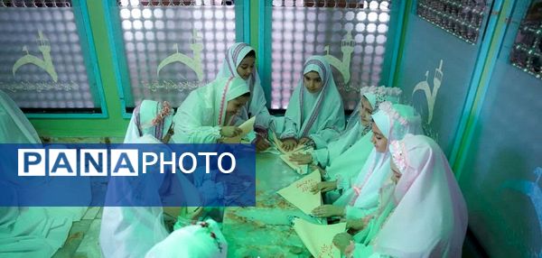 جشن تکلیف در امامزاده محمد(ع)؛ تجلی بندگی در دل دختران نوجوان