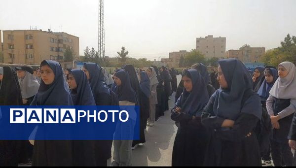 برگزاری جشن جوانه ها در دبیرستان نورالهدی 