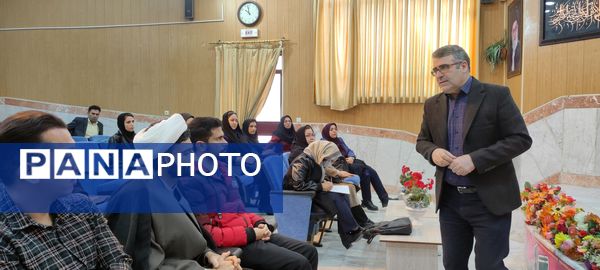 کارگاه آموزشی نماد در شیروان