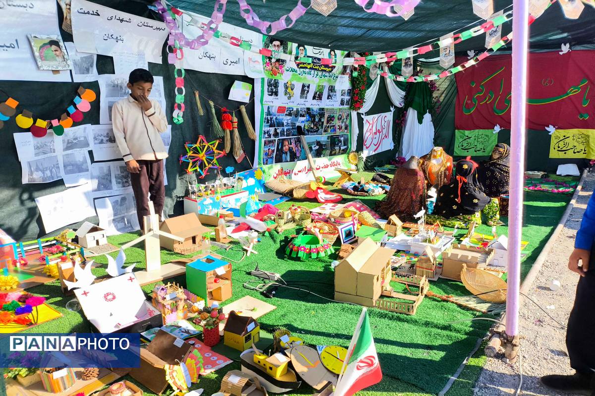 جشن دهه فجر و اعیاد شعبانیه در روستاهای لور و بنهکان