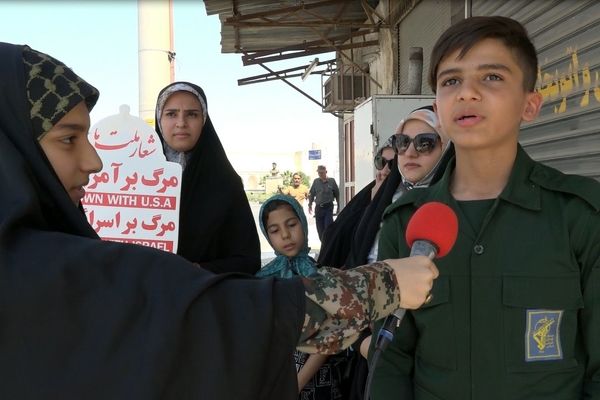 راهپیمایی مردم برازجان در حمایت از عملیات وعده صادق/ فیلم