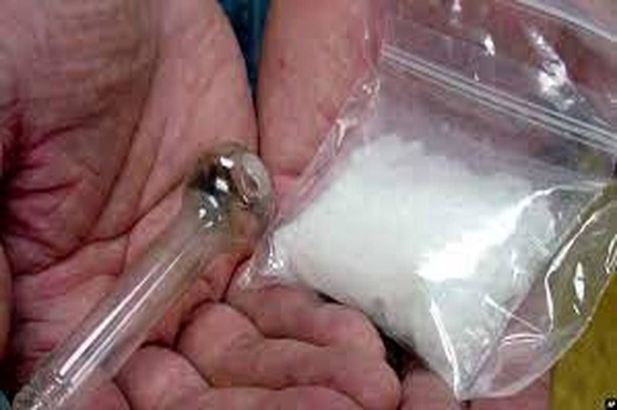 جاساز 24 کیلو شیشه داخل اتوبوس