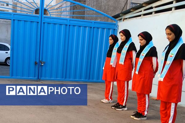افتتاحیه انجمن ورزشی درون مدرسه ای منطقه کهریزک در هنرستان اولیاء۳