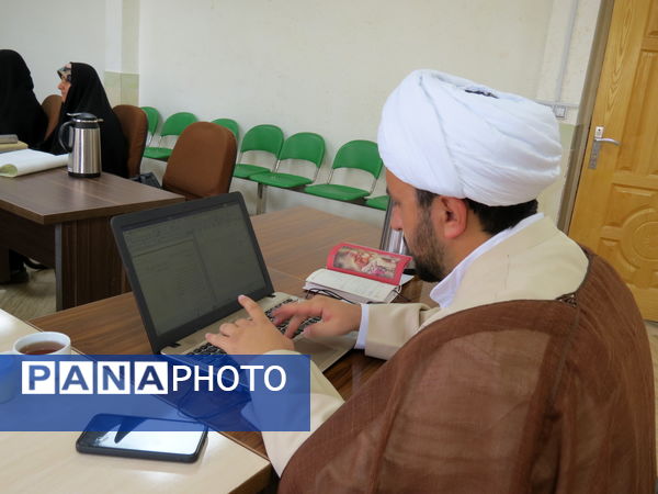 برگزاری گردهمایی کارشناسان قرآن، عترت و نماز و مدیران دارالقرآن‌های خراسان شمالی