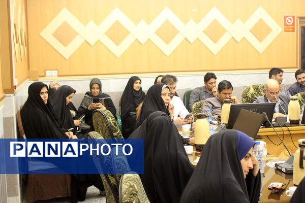 نشست خبری سرپرست اداره‌کل آموزش و پرورش قم به‌مناسبت روز معلم