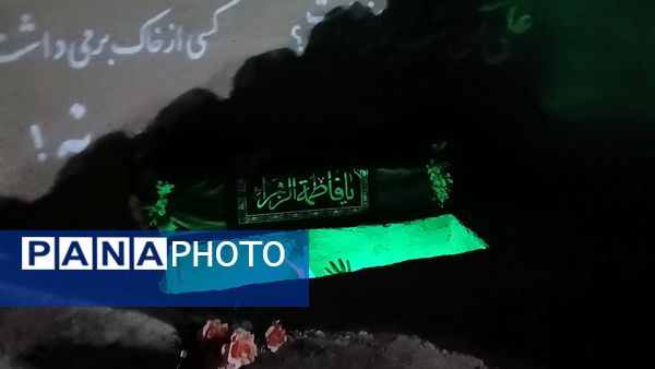 برپایی نمایشگاه حدیث غربت همراه با میزبانی شهید گمنام