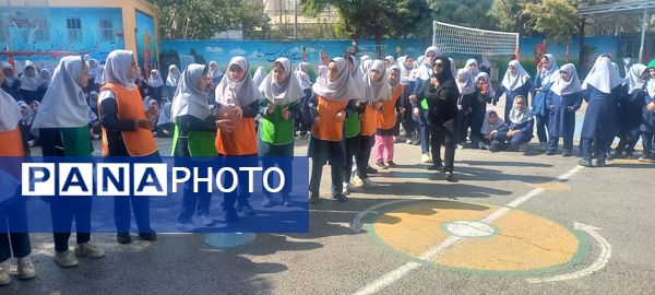  مسابقات ورزشی درون مدرسه‌ای به مناسبت هفته سلامت روان 