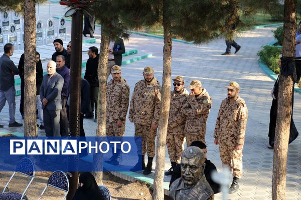 آیین استقبال از پیکرهای مطهر شهدای گمنام در بهشت معصومه(س)