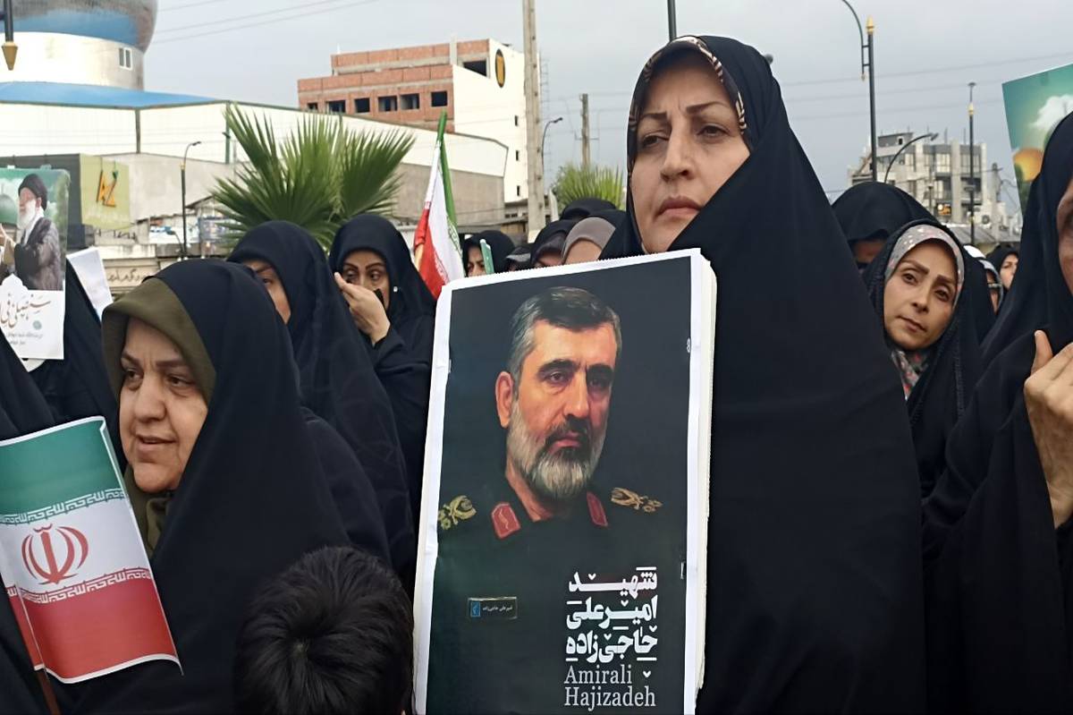 خداوند ریشه خائنان را بخشکاند
