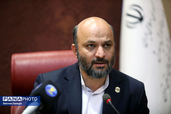 آیین تجلیل از معلمان نمونه استانی شهرستان‌های استان تهران