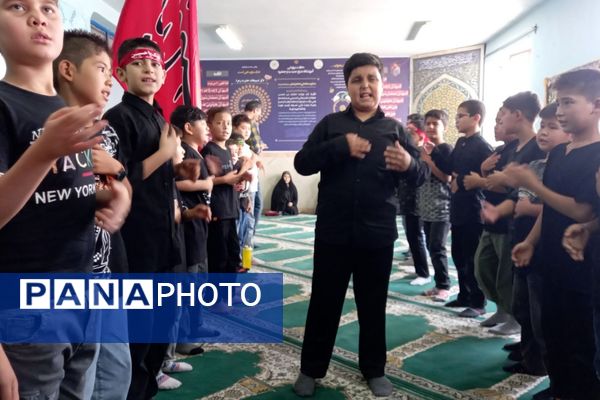 نوجوانان در مسیر حضرت قاسم (ع)، مراسم «احلی من العسل» در دبستان شیخ جنید (ره)