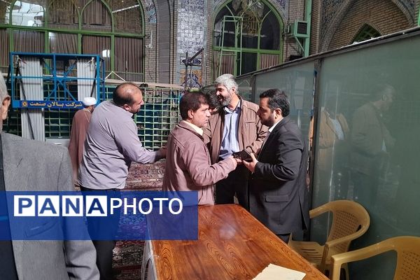 برپایی میز خدمت آموزش و پرورش دماوند 