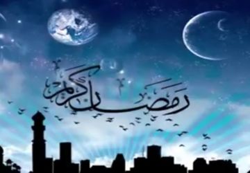 غبارروبی نمازخانه مدرسه شهید هندویان قم در آستانه ماه رمضان 