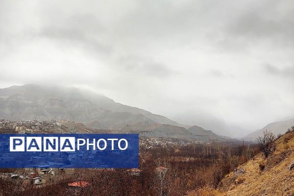 چهره شفاف و دل انگیز شهربارنیشابور با بارش  باران پاییزی  