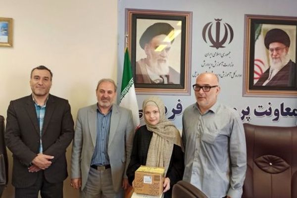 کسب رتبه برتر کشوری در سوگواره سراسری «احلی من العسل» توسط دانش‌آموز اردبیلی