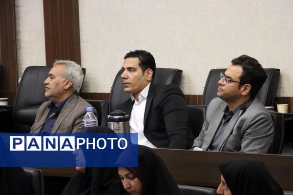 نشست کمیسیون دانشجویی تربت‌حیدریه