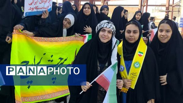 تجلی صدای دانش‌آموزان دبیرستان فاطمیه اندیشه زارچ