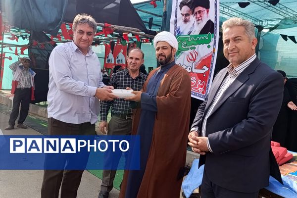 فعالیت موکب طریق الحسین در اسلام آباد غرب 