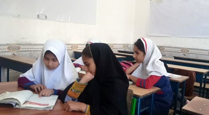 حضور بی‌منت؛ روایت ایستادگی معلمان جهادگر یزدی